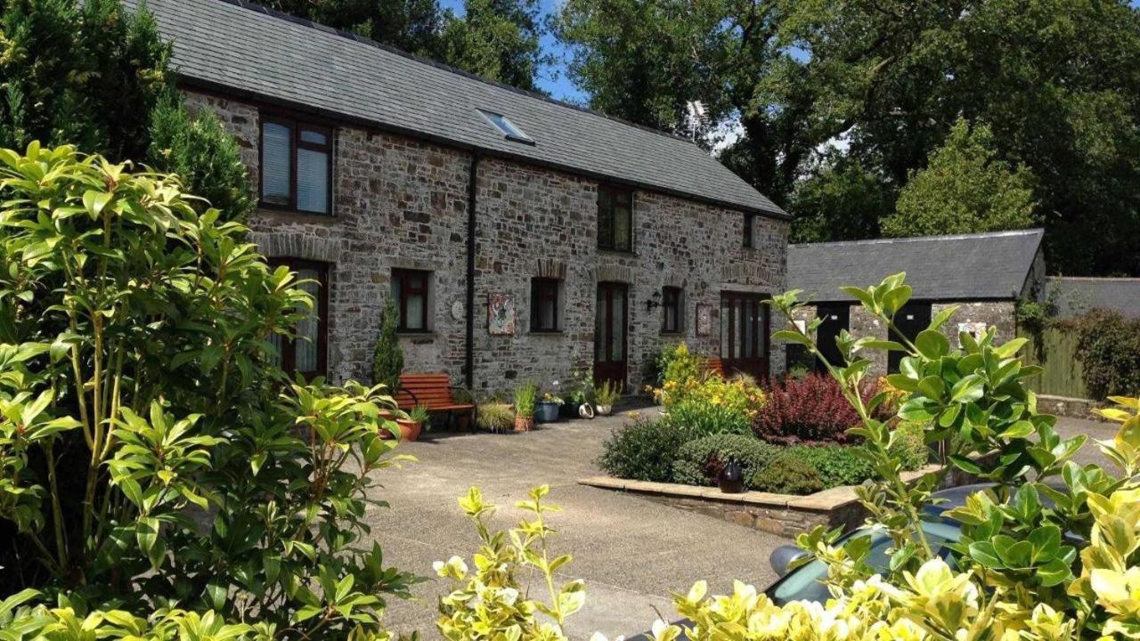 Petrock Holiday Cottages Newton Saint Petrock Extérieur photo